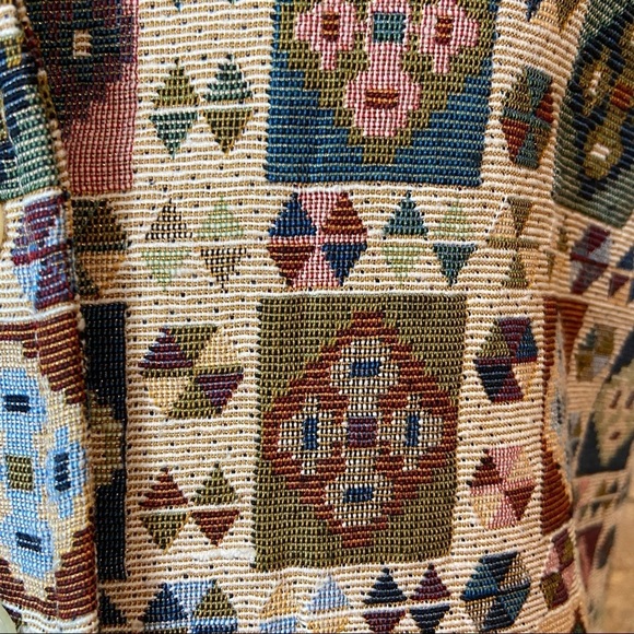 Women’s vintage tribal patterned carpet vest in size 7/8 - Picture 5 of 8